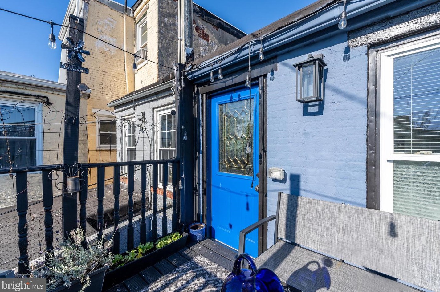2521 Fait Ave, Baltimore MD  21224-3720 exterior
