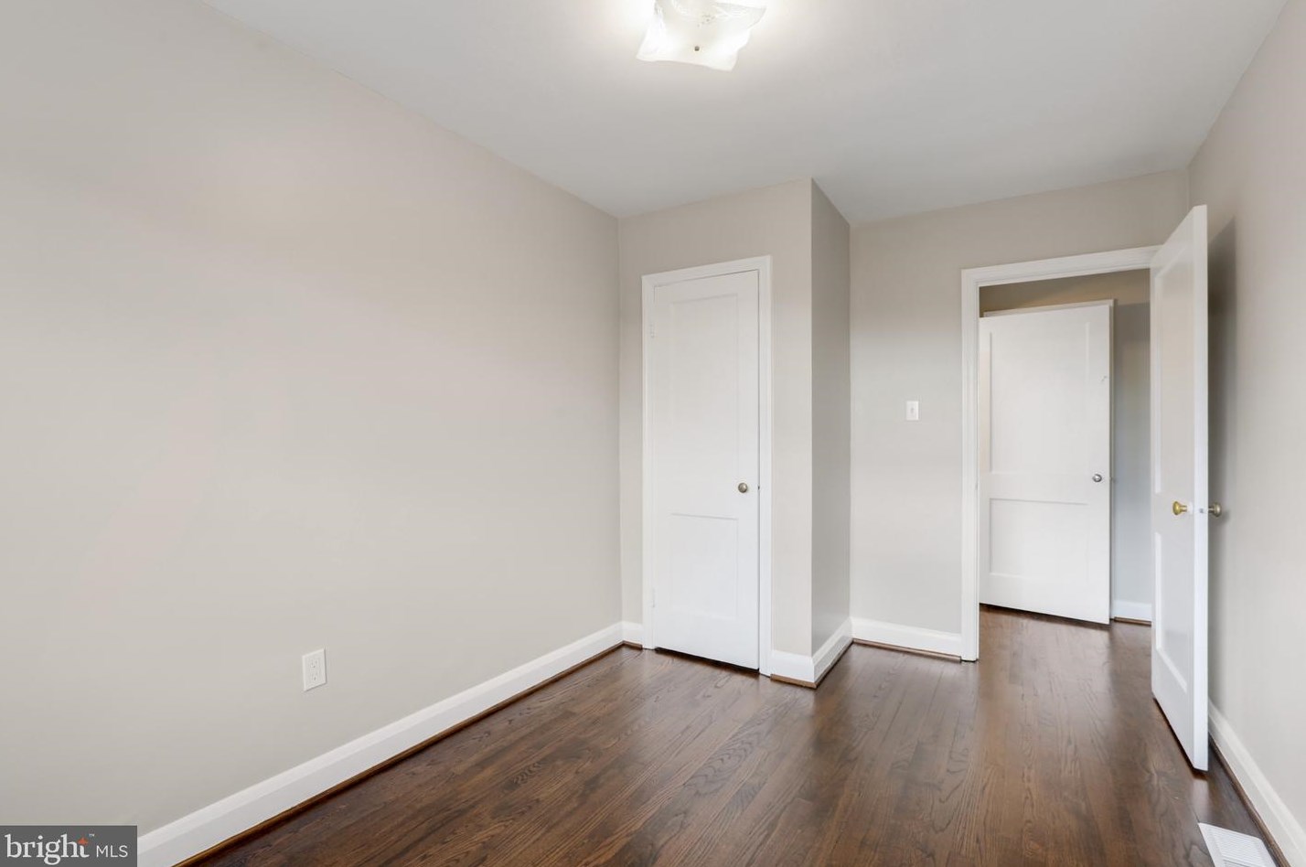 1327 Medfield Ave, Baltimore MD  21211-1526 exterior