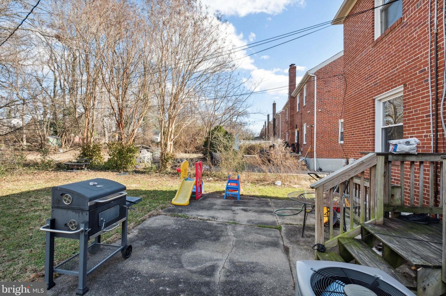 3106 Woodring Ave, Baltimore MD 21234-7916 exterior