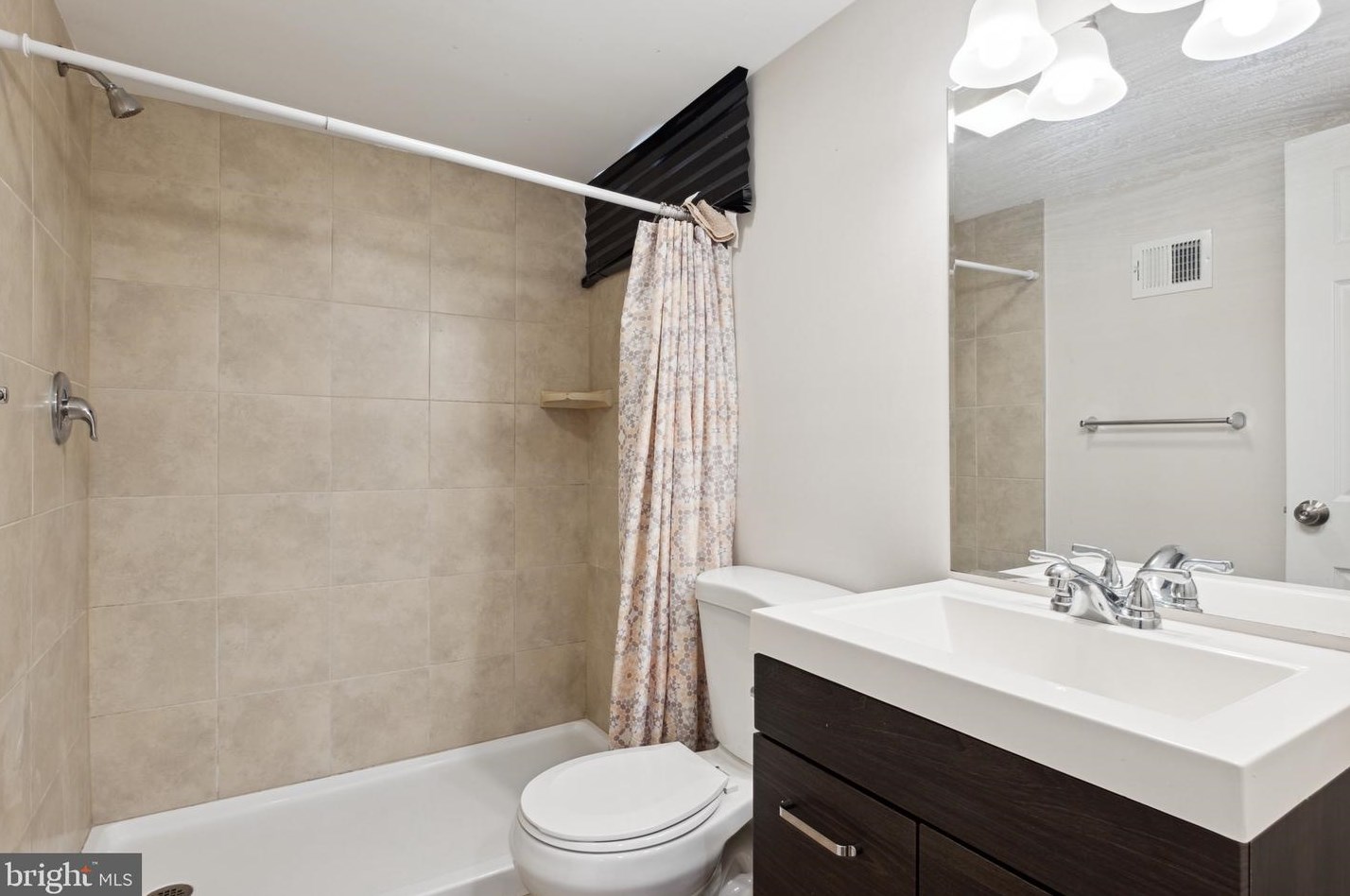 3106 Woodring Ave, Baltimore MD 21234-7916 exterior