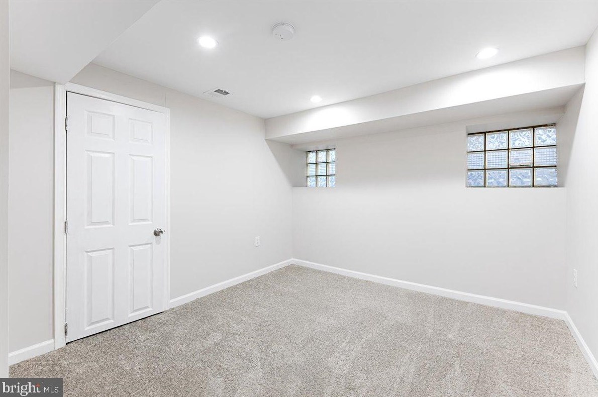 3807 Fairview Ave, Baltimore MD  21216-1227 exterior