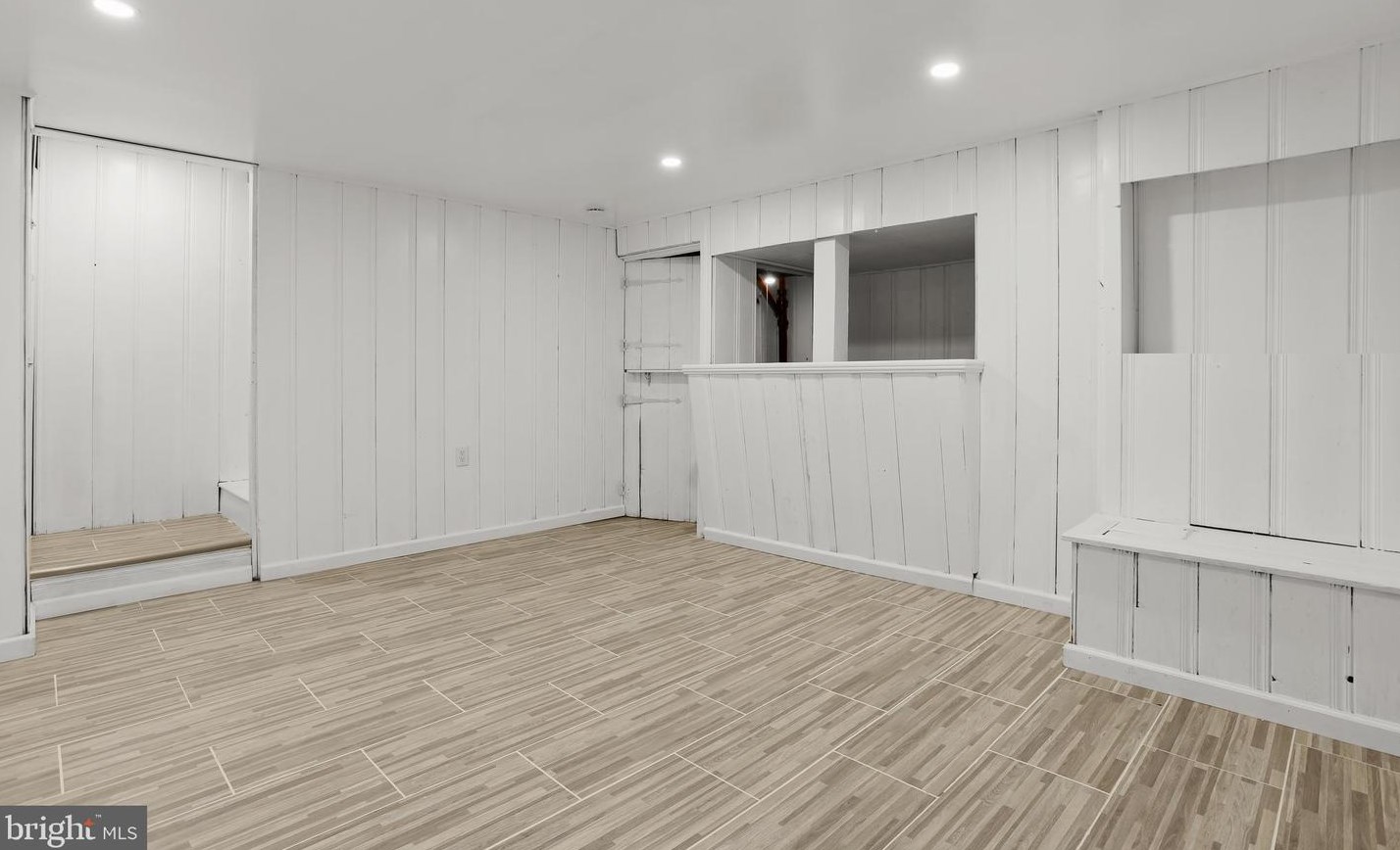 6220 Falkirk Rd, Baltimore MD 21239-1637 exterior