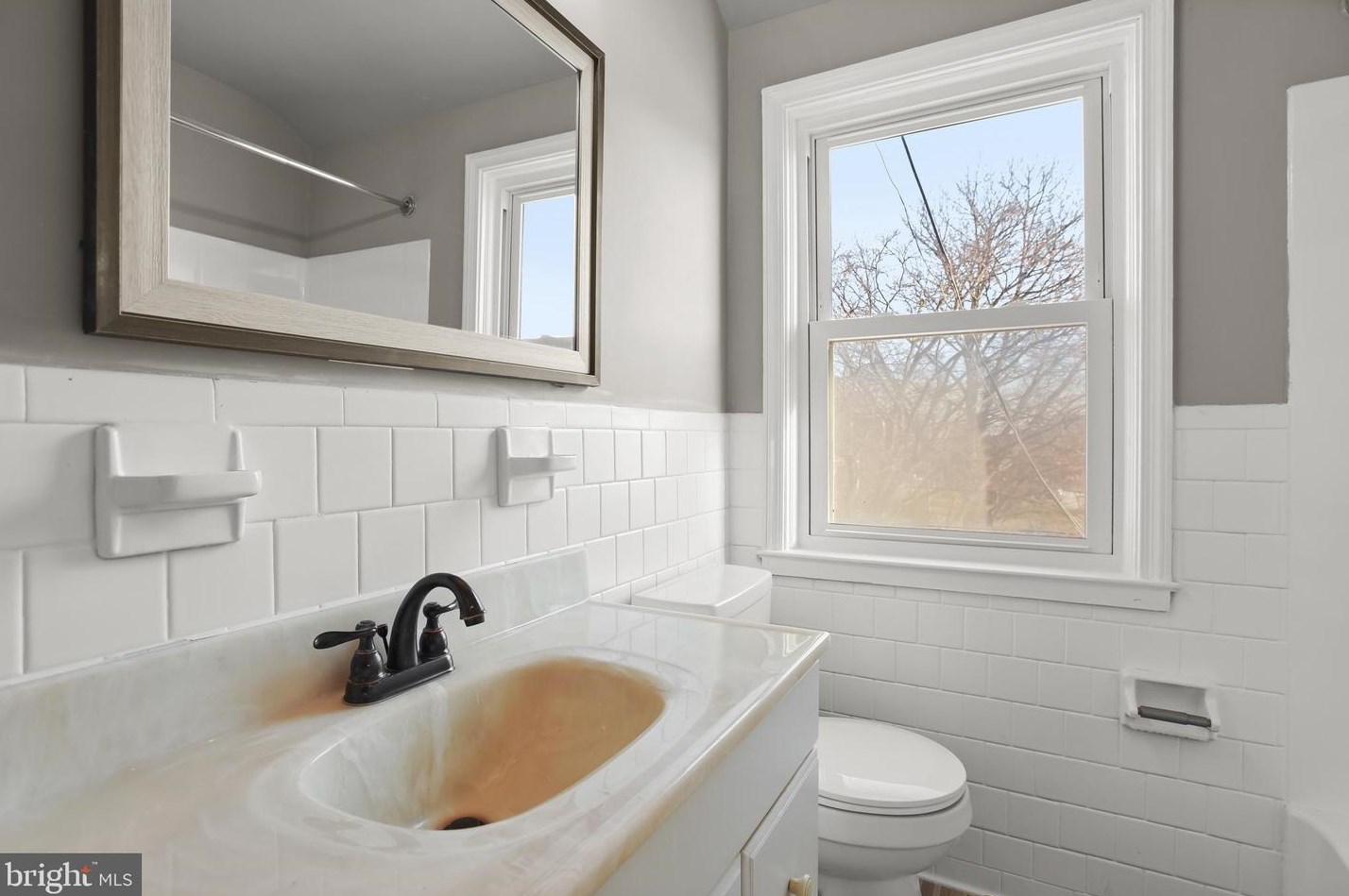 6220 Falkirk Rd, Baltimore MD 21239-1637 exterior