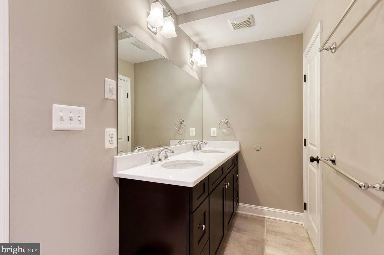 1339 Charles St, Baltimore MD  21230-4226 exterior