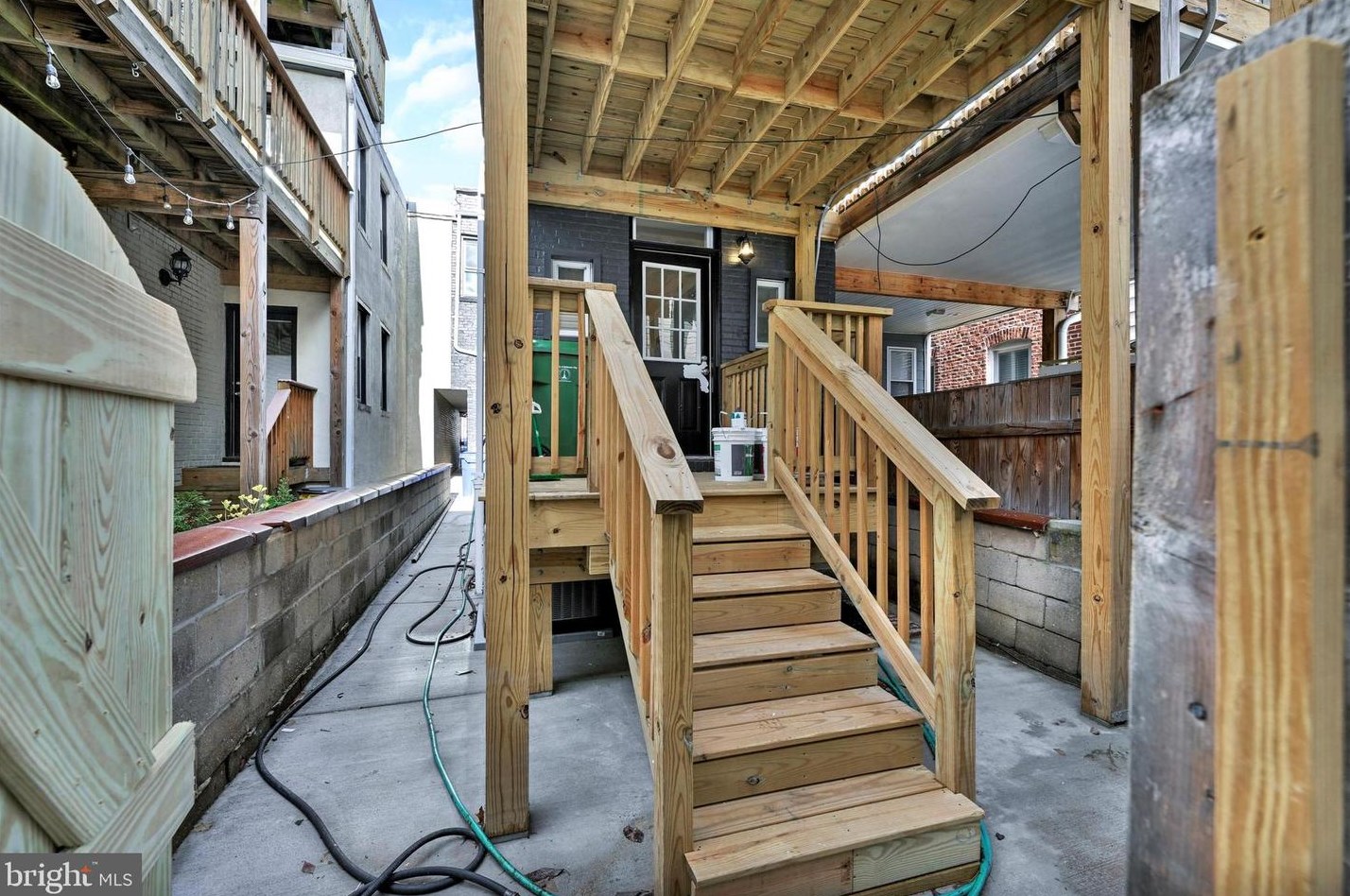 2505 Foster Ave, Baltimore MD  21224-3746 exterior