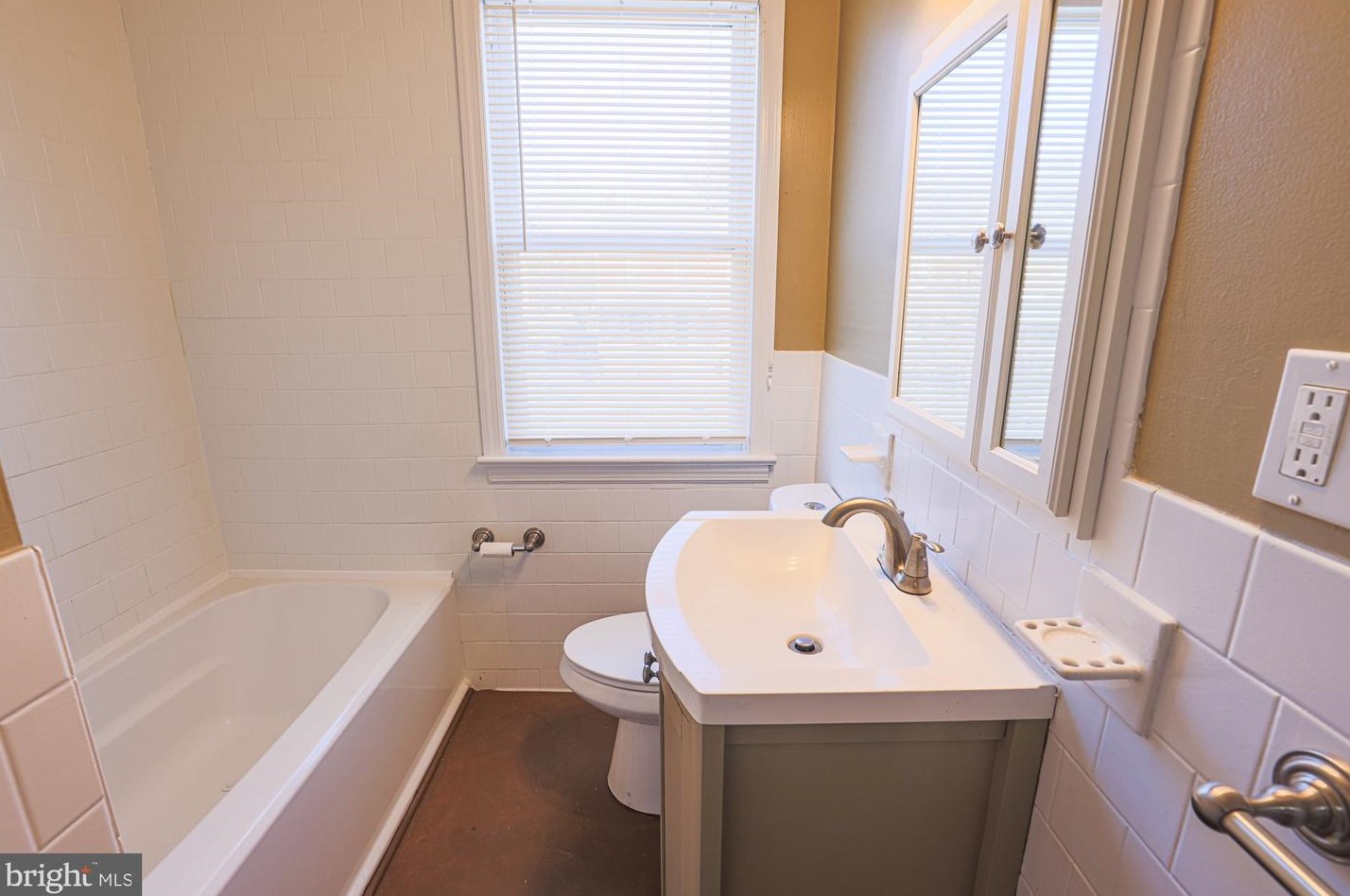 3151 Woodring Ave, Baltimore MD  21234-7830 exterior