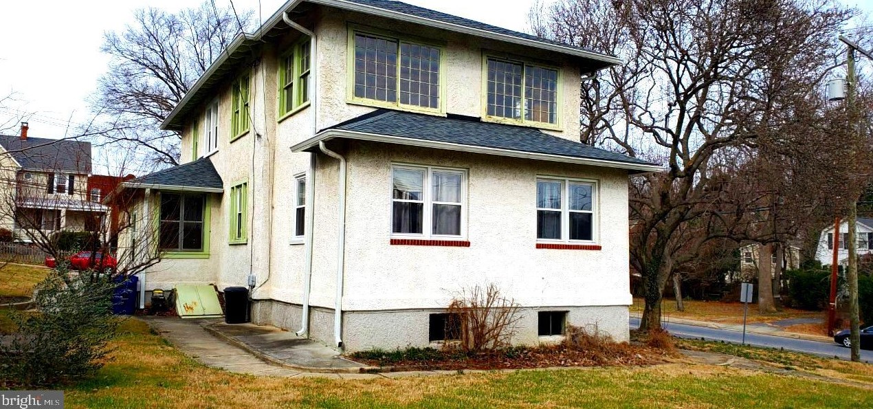 4401 Hamilton Ave, Baltimore MD  21206-3644 exterior