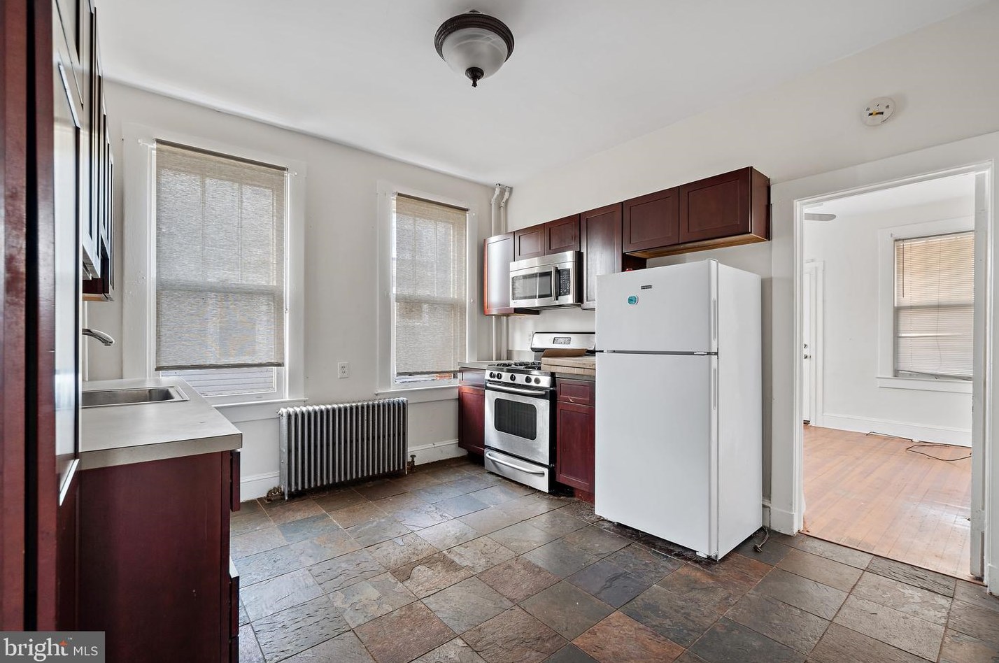 2921 Glenmore Ave, Baltimore MD 21214-1854 exterior