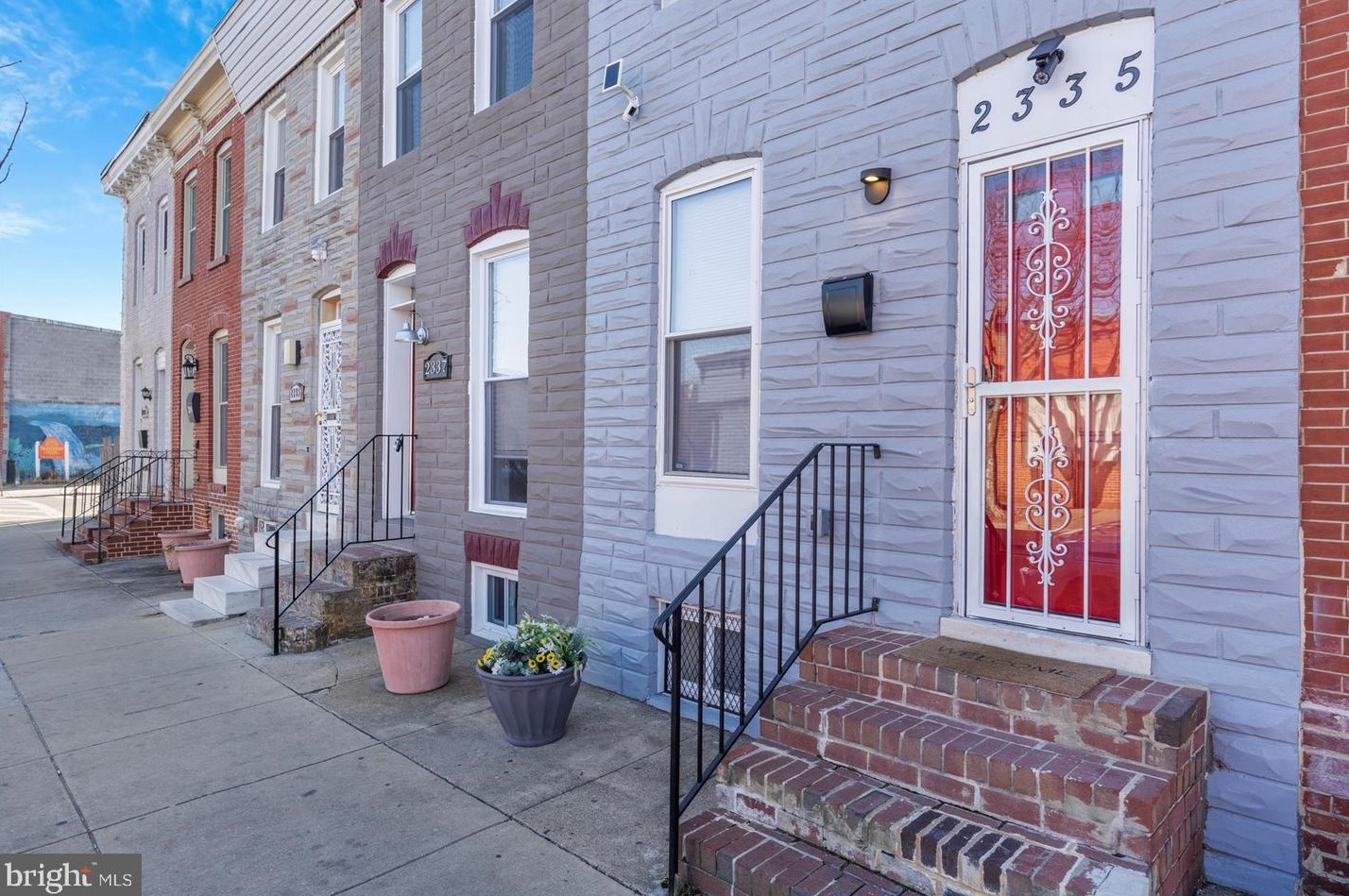 2335 Mcelderry St, Baltimore MD  21205-2442 exterior