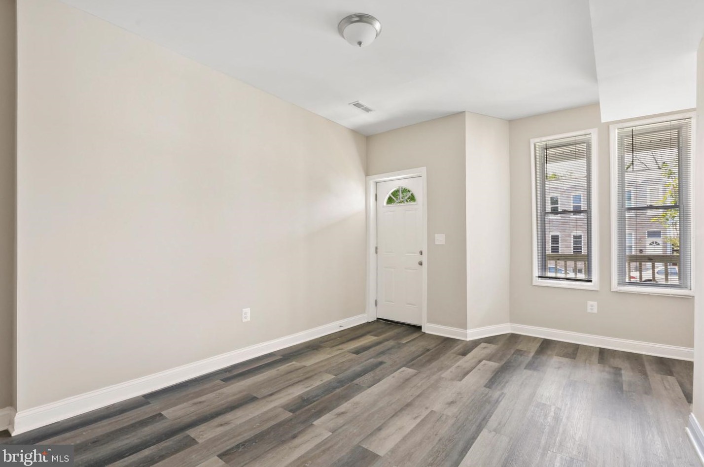 207 Loudon Ave, Baltimore MD  21229-3629 exterior