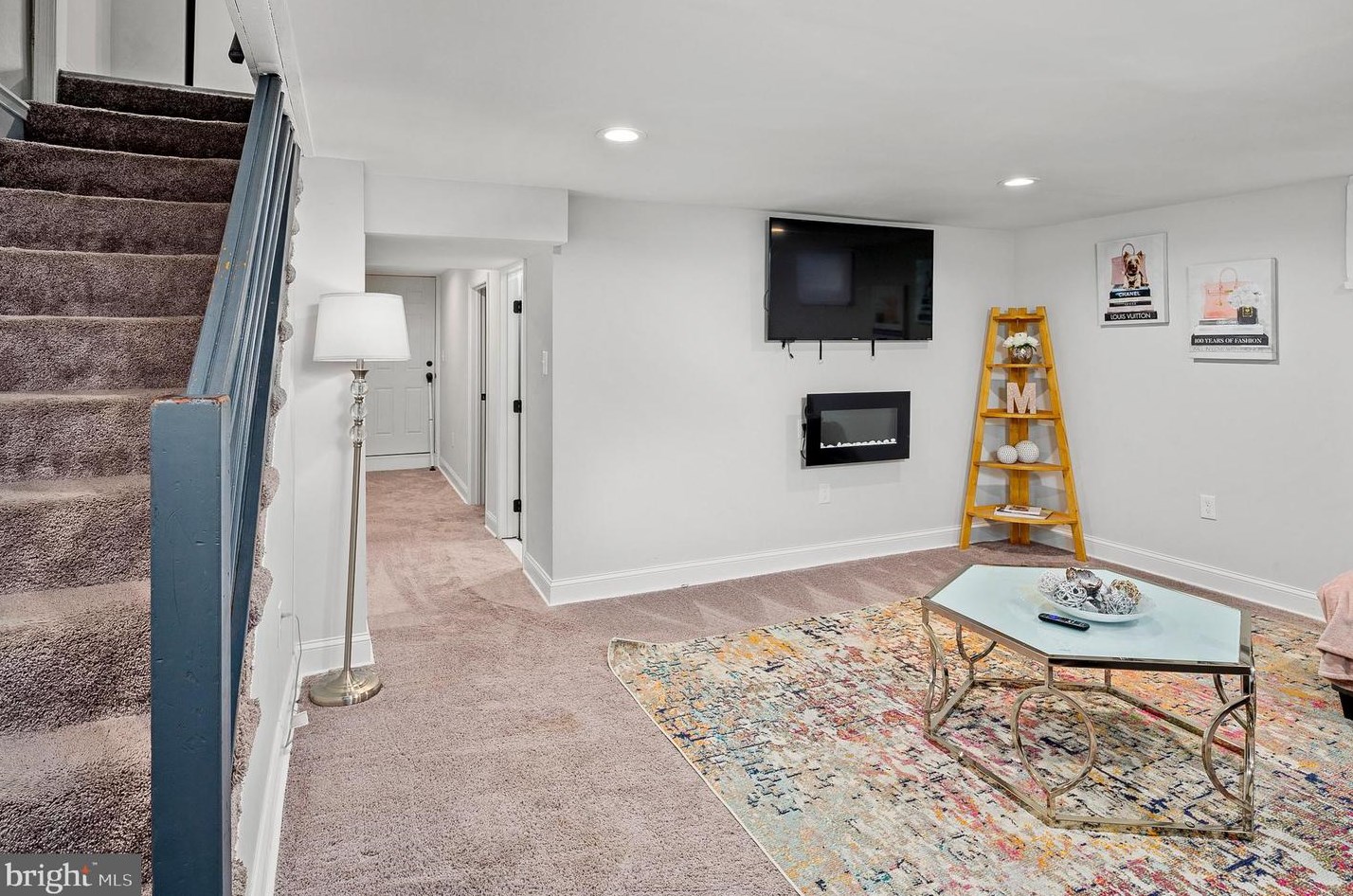 1549 Winston Ave, Baltimore MD  21239-4006 exterior