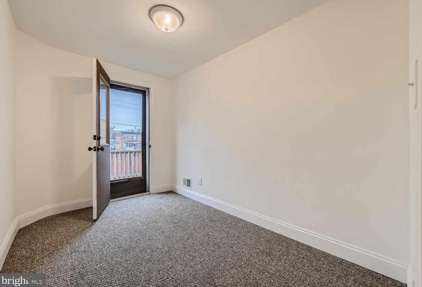 3200 Westmont Ave, Baltimore MD  21216-3833 exterior