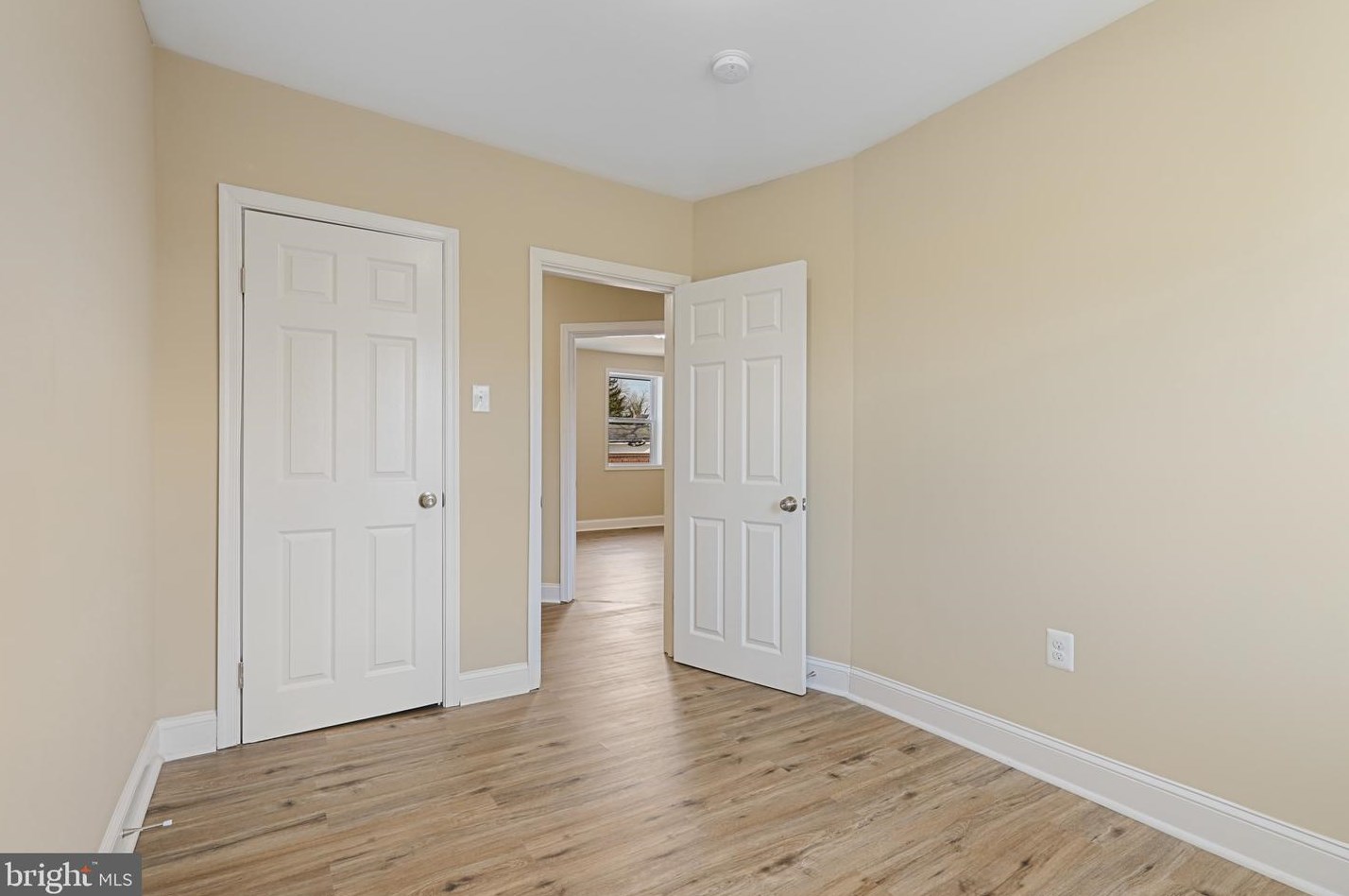3802 Old York Rd, Baltimore MD  21218-1936 exterior