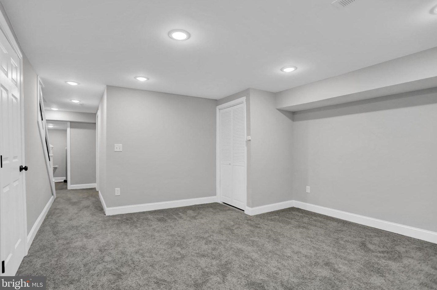 2230 Monroe St, Baltimore MD  21217-1320 exterior