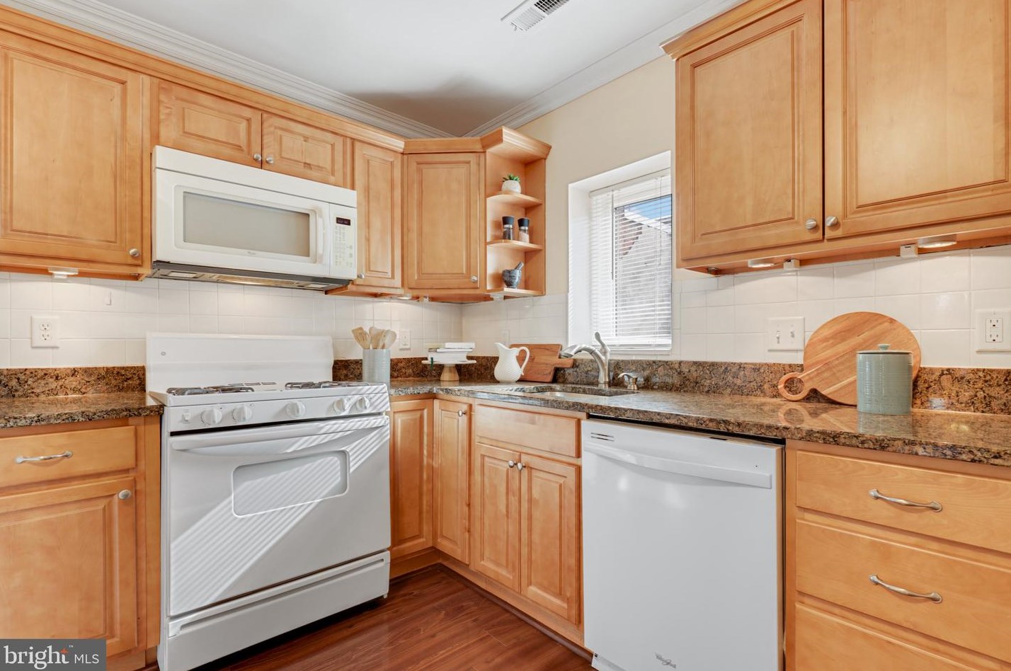 215 Bouldin St, Baltimore MD  21224-2316 exterior