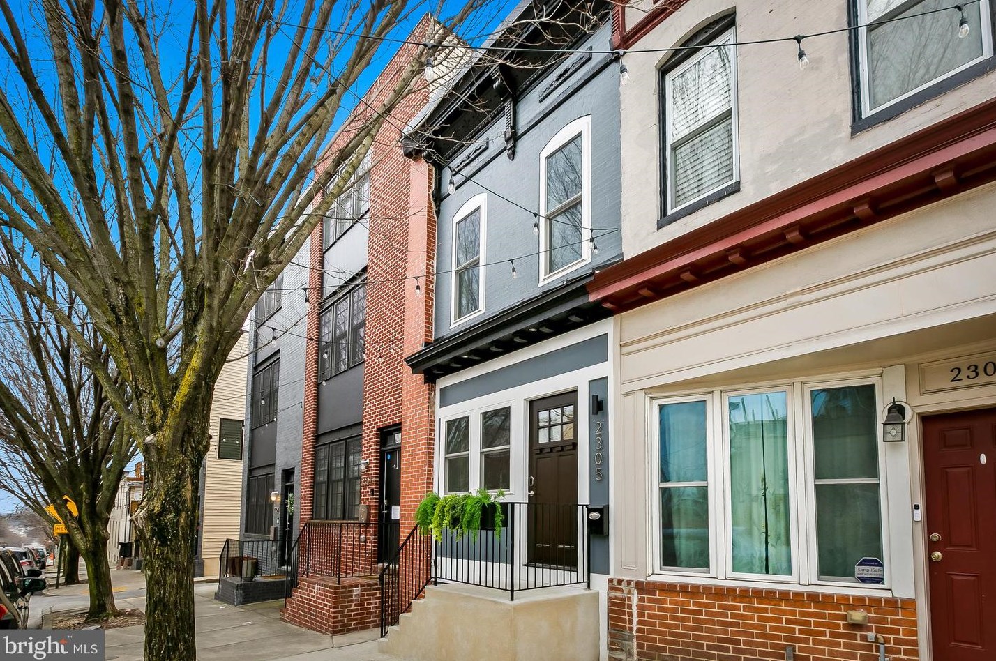 2305 Fairmount Ave, Baltimore MD  21224-1039 exterior
