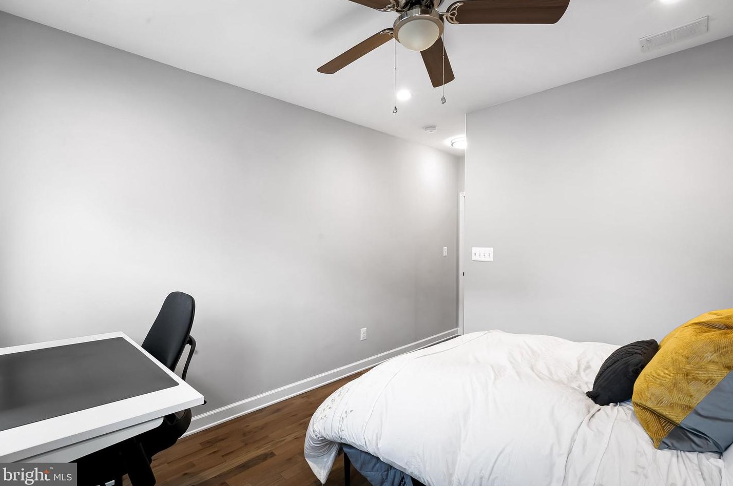 2305 Fairmount Ave, Baltimore MD  21224-1039 exterior