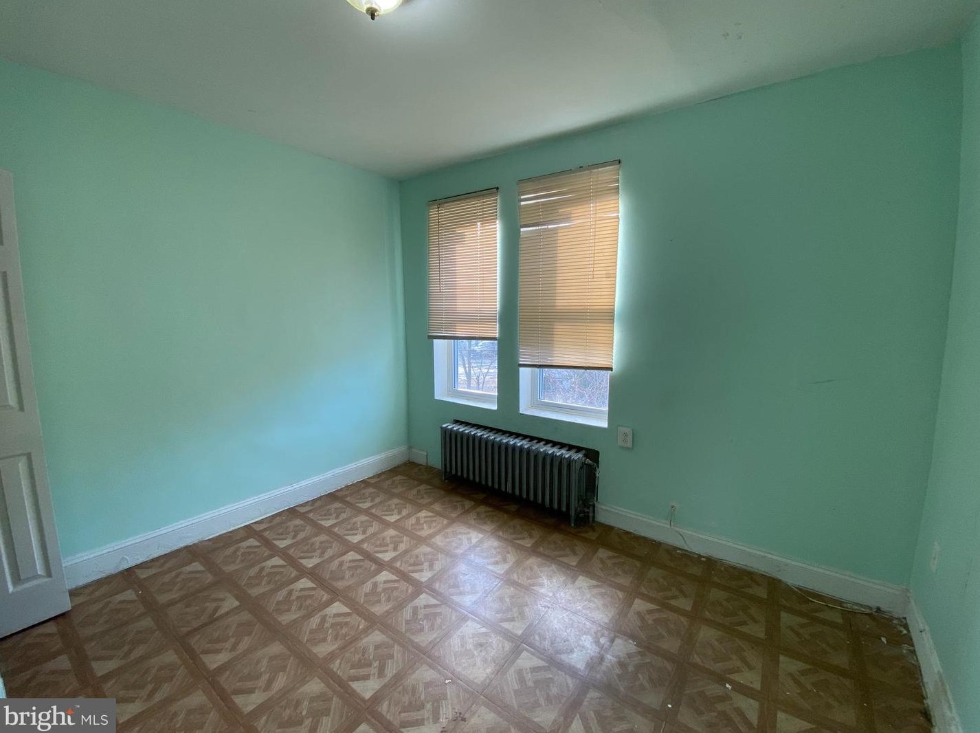 200 Hilton St, Baltimore MD  21229-3002 exterior