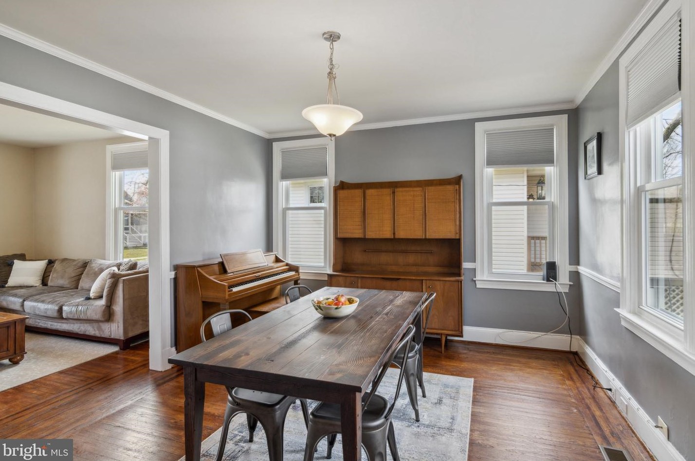 3330 Richmond Ave, Baltimore MD  21213-1145 exterior