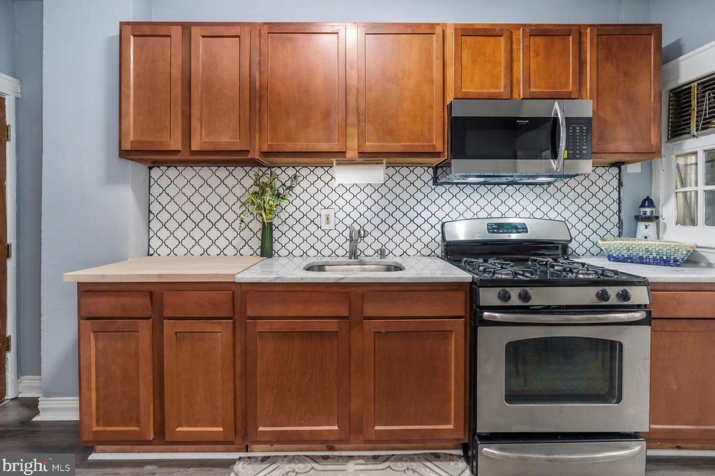 4402 Belair Rd, Baltimore MD  21206-6335 exterior