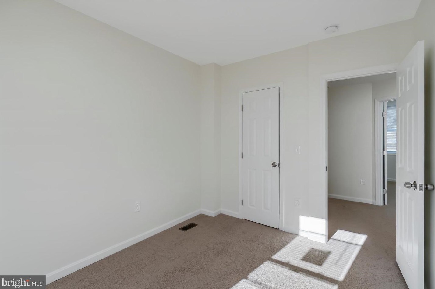 2405 Mosher St, Baltimore MD  21216-4511 exterior