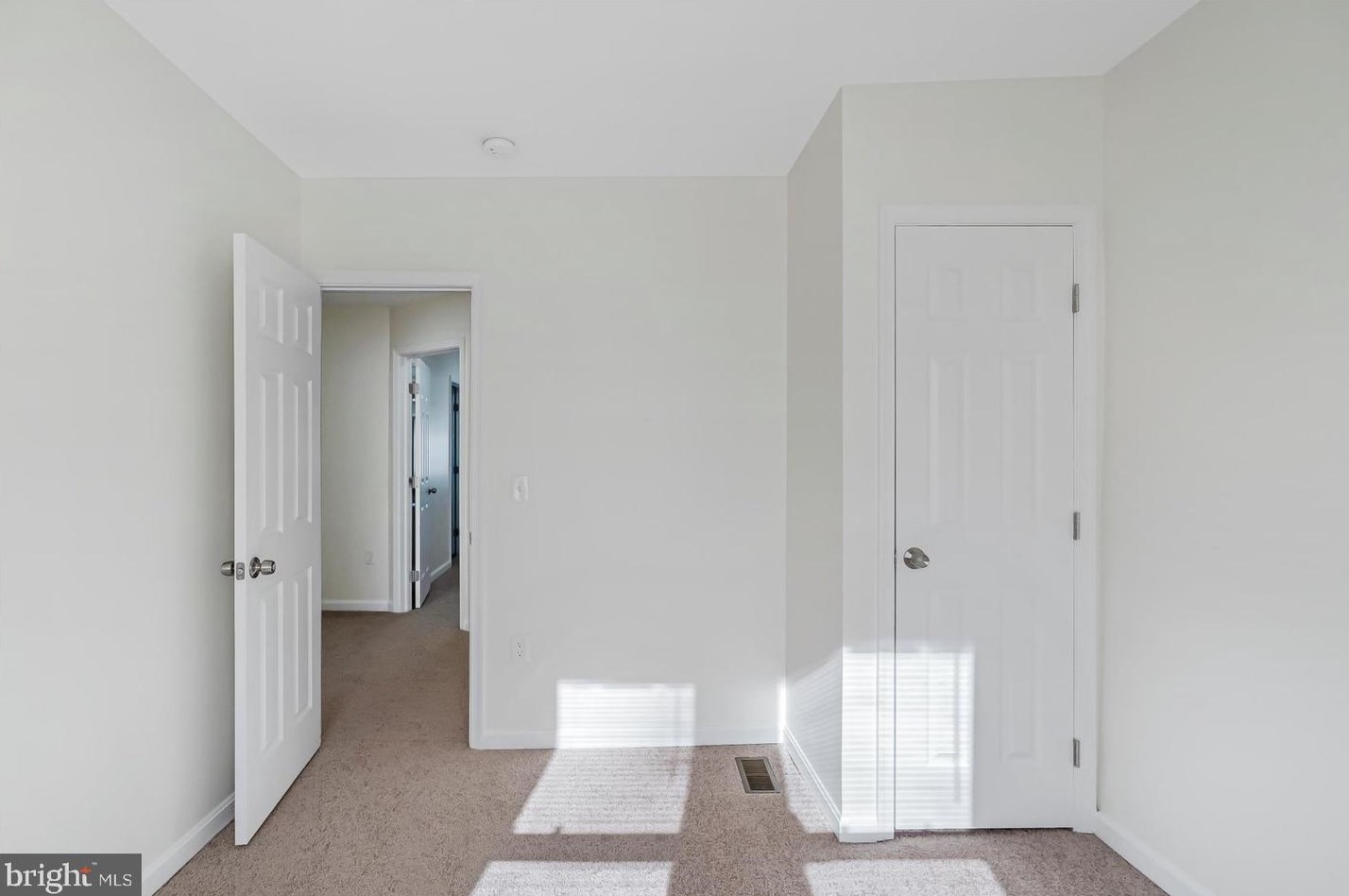 2405 Mosher St, Baltimore MD  21216-4511 exterior