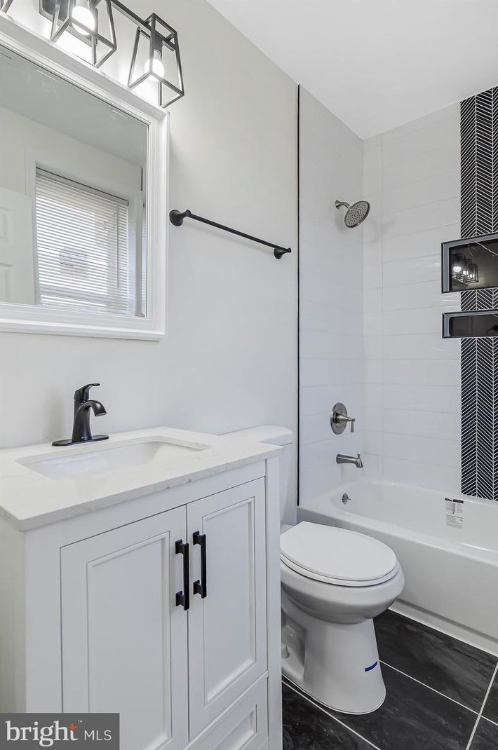 2405 Mosher St, Baltimore MD  21216-4511 exterior