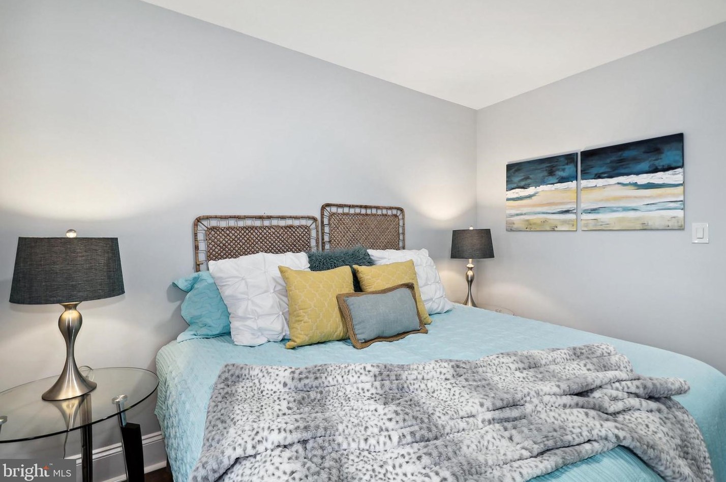 4015 Hickory Ave, Baltimore MD  21211-1742 exterior