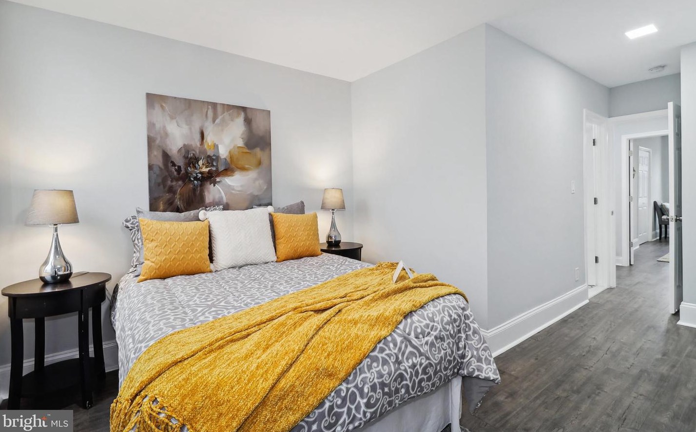 4015 Hickory Ave, Baltimore MD  21211-1742 exterior