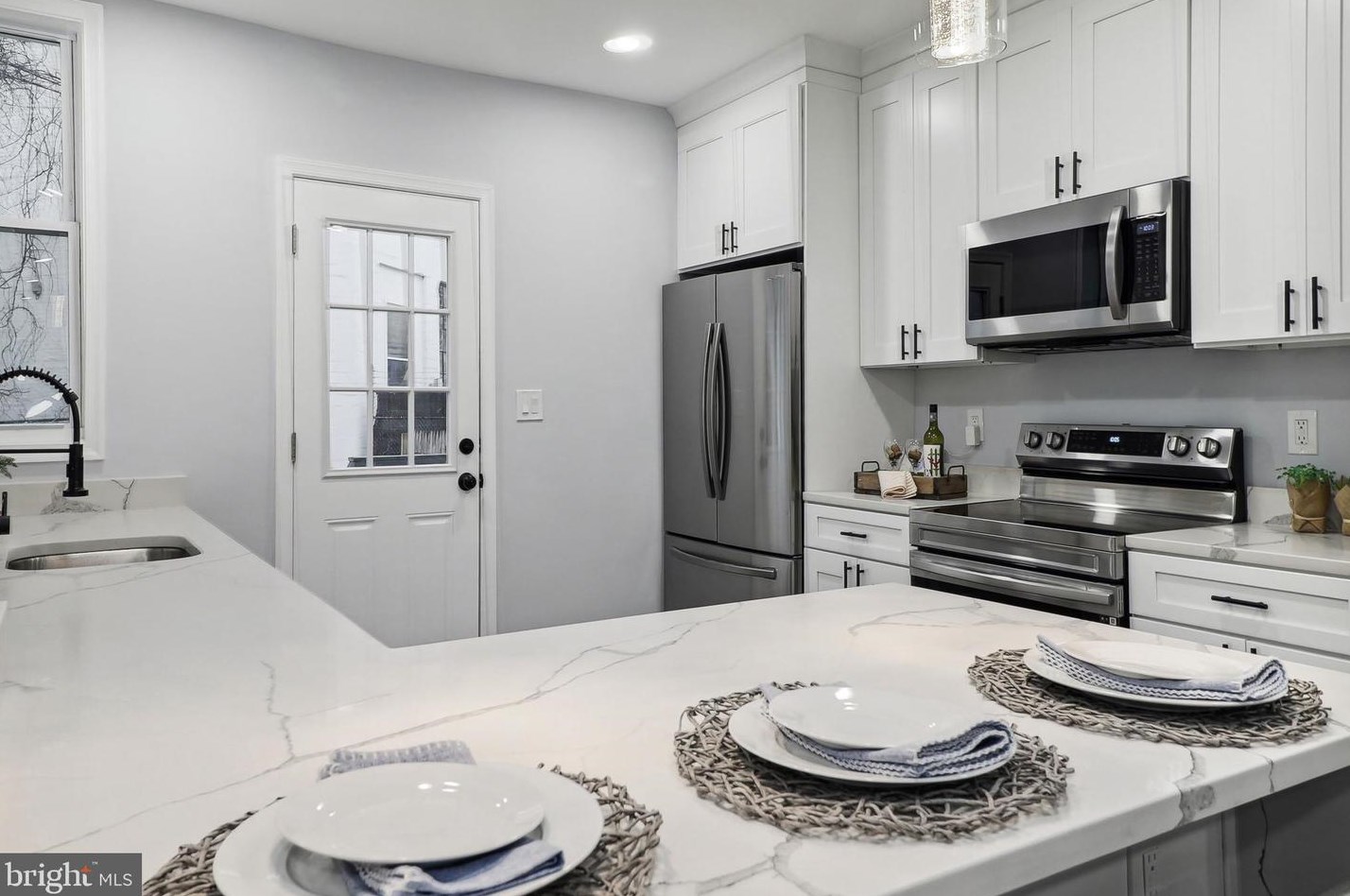 4015 Hickory Ave, Baltimore MD  21211-1742 exterior