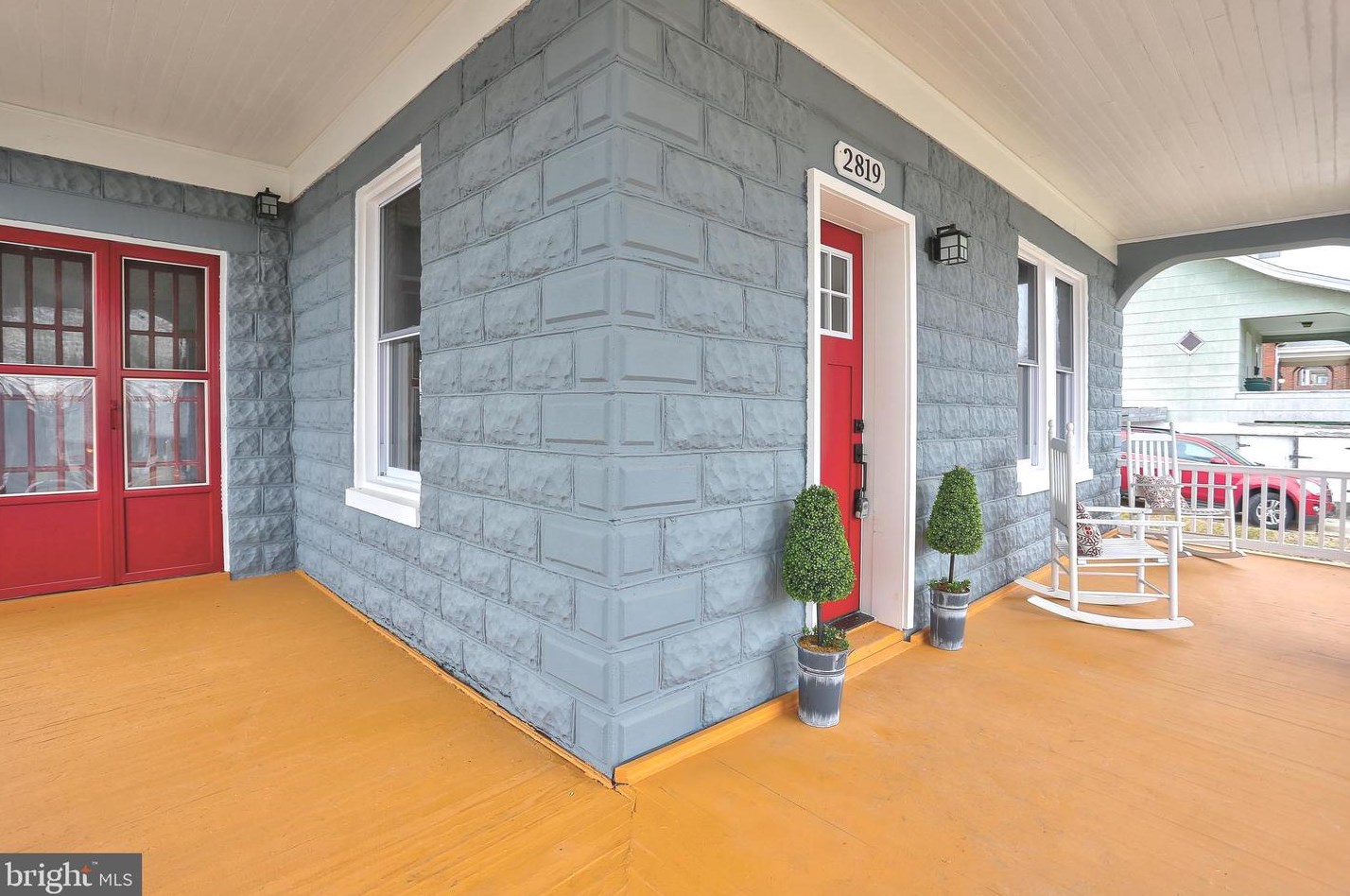 2819 Westfield Ave, Baltimore MD  21214-1234 exterior