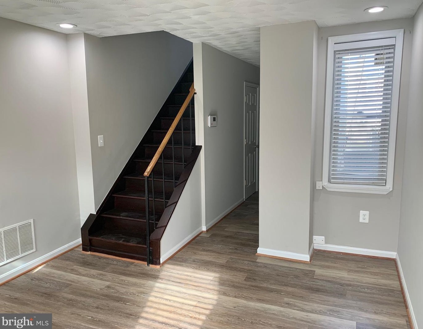 1506 Madison St, Baltimore MD  21205-1418 exterior