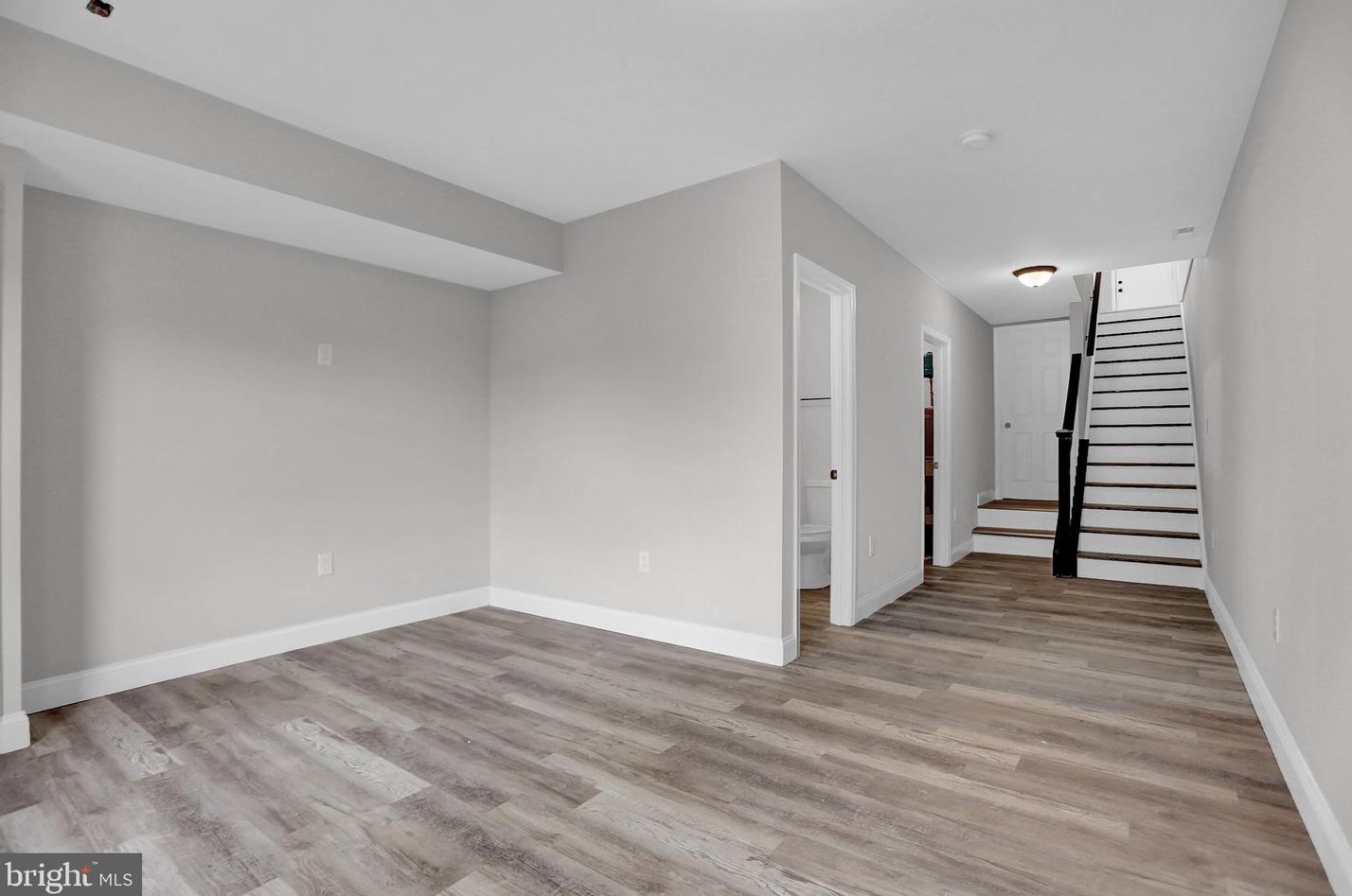 3913 Roland Ave, Baltimore MD  21211-2019 exterior