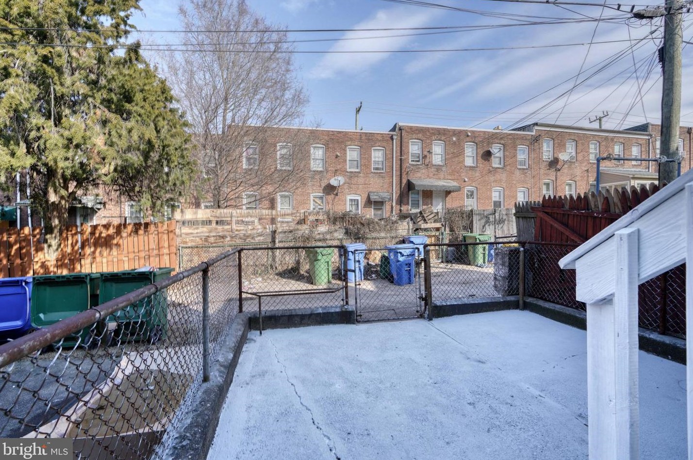 524 Maude Ave, Baltimore MD  21225-1928 exterior