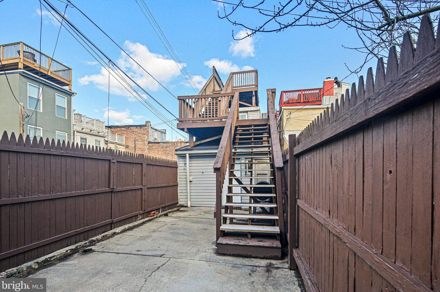 11 Heath St, Baltimore MD  21230-4815 exterior