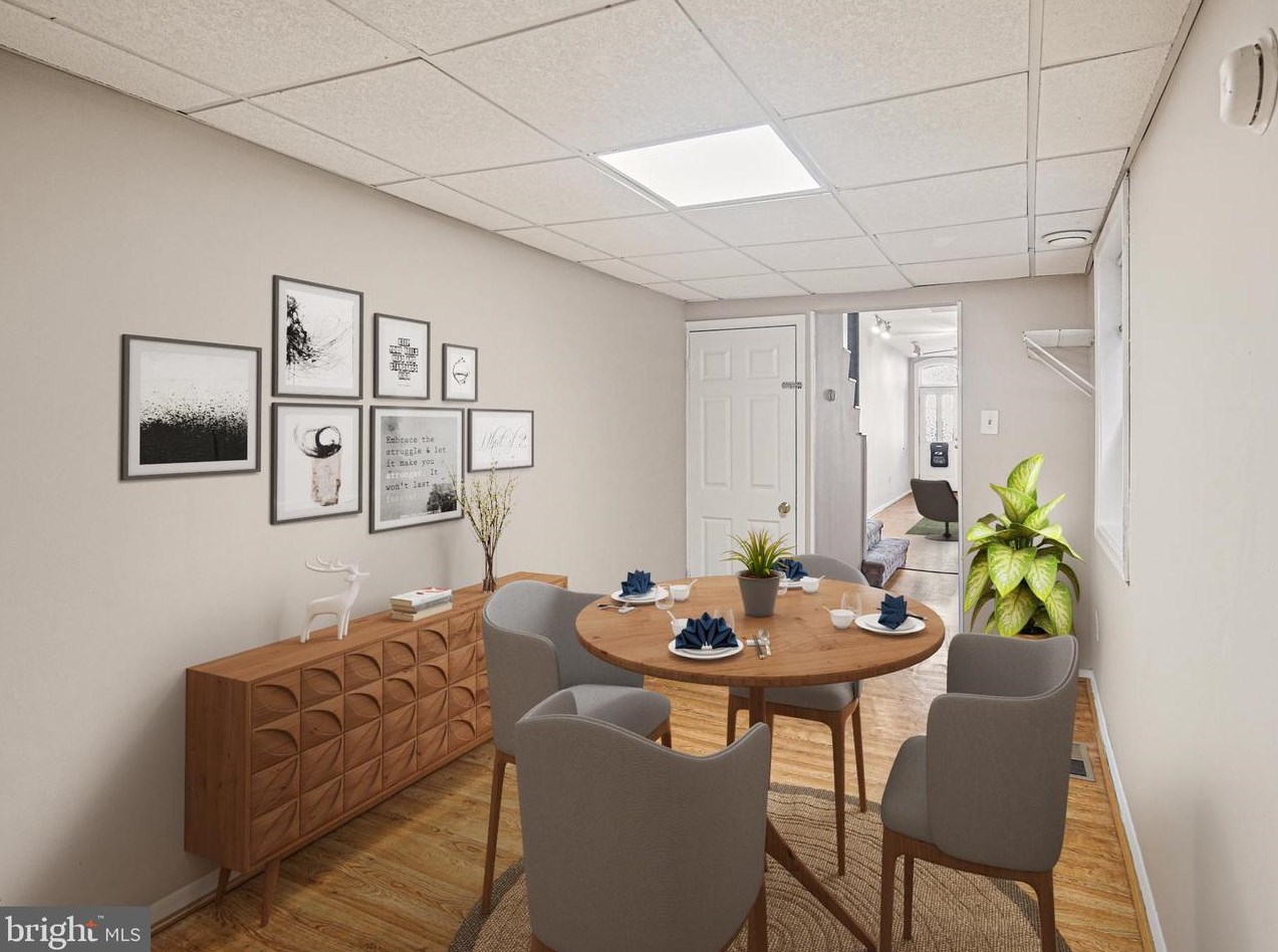 11 Heath St, Baltimore MD  21230-4815 exterior