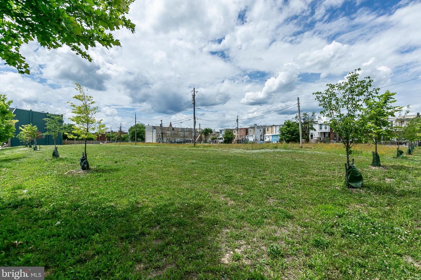 305 Lanvale St, Baltimore MD  21217-3609 exterior