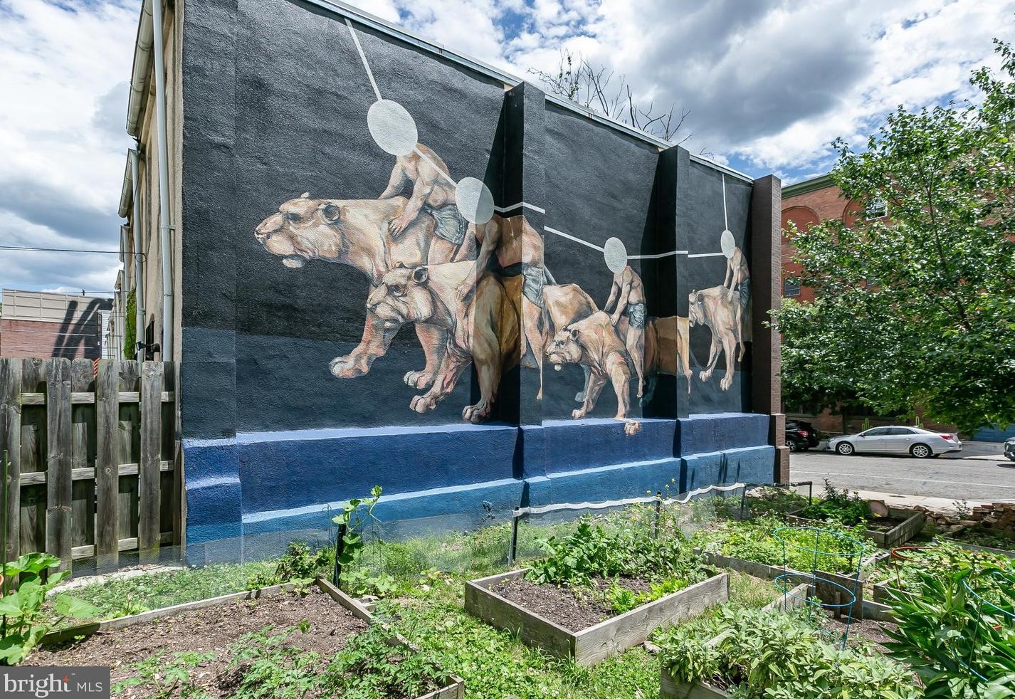 305 Lanvale St, Baltimore MD  21217-3609 exterior