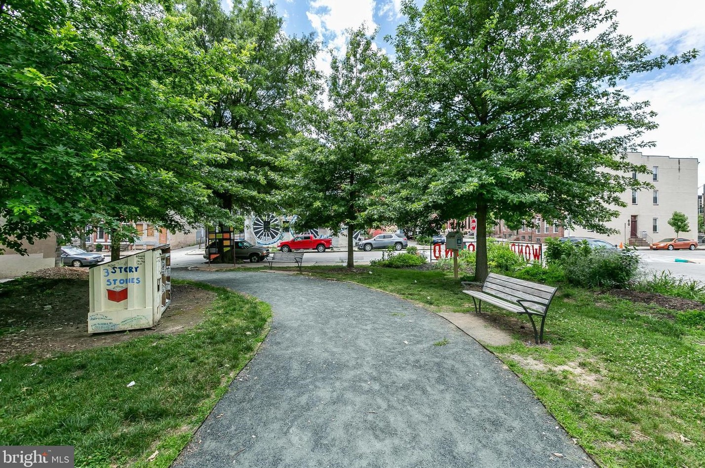 305 Lanvale St, Baltimore MD  21217-3609 exterior