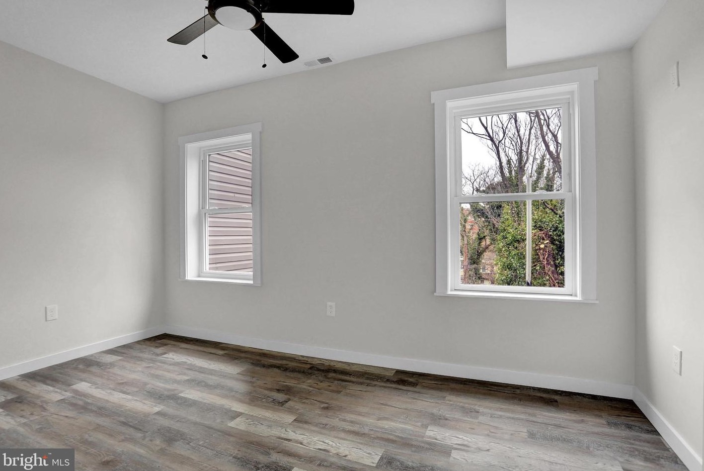 3911 Roland Ave, Baltimore MD  21211-2019 exterior