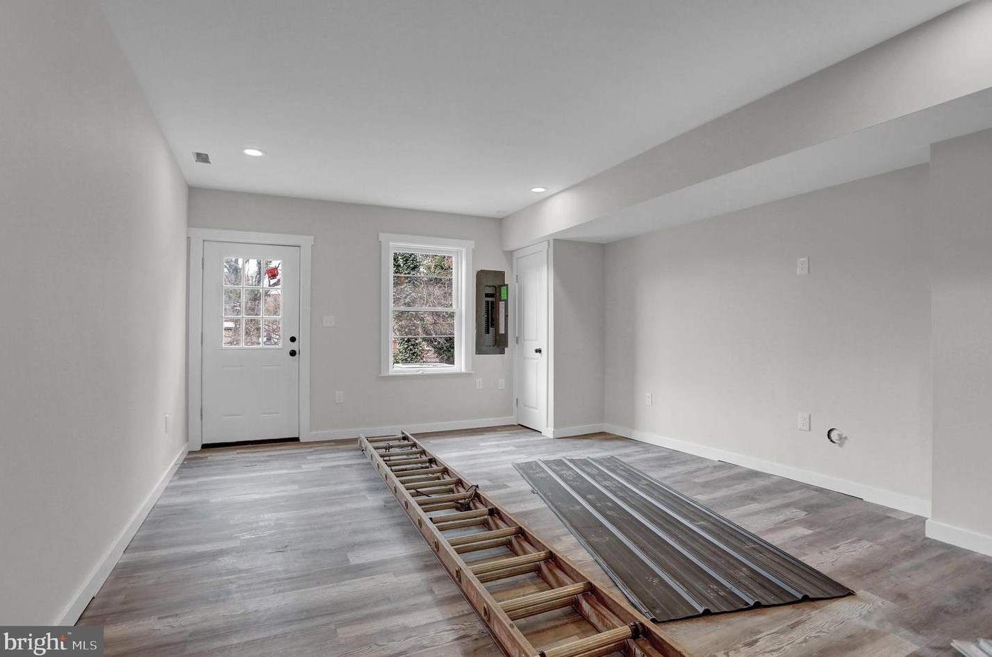 3911 Roland Ave, Baltimore MD  21211-2019 exterior