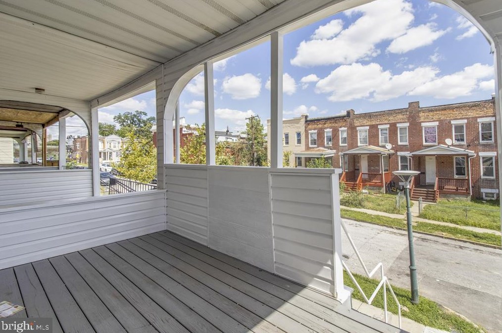 520 Loudon Ave, Baltimore MD  21229-2919 exterior