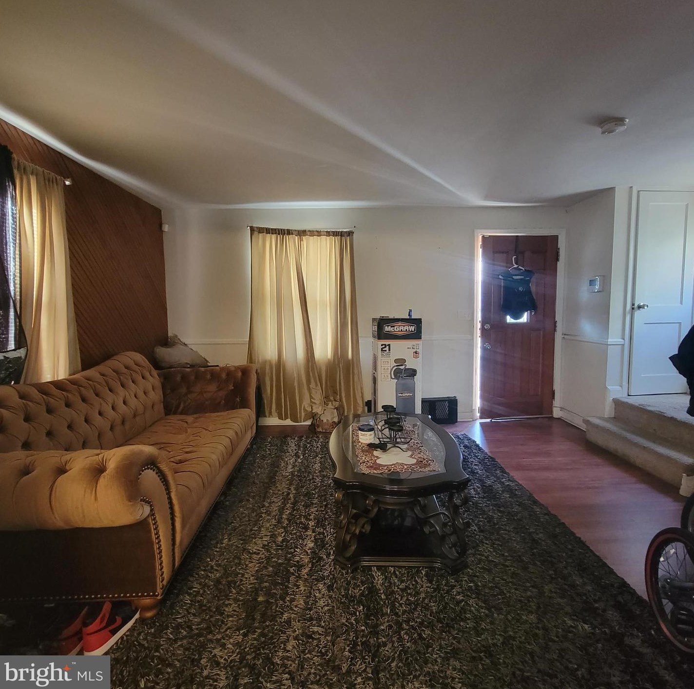 3206 Mary Ave, Baltimore MD 21206-2631 exterior