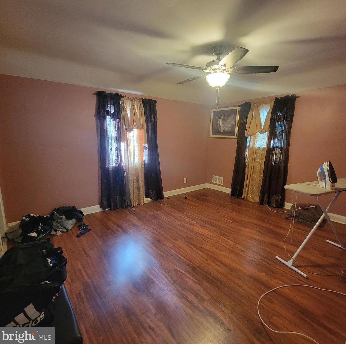 3206 Mary Ave, Baltimore MD 21206-2631 exterior