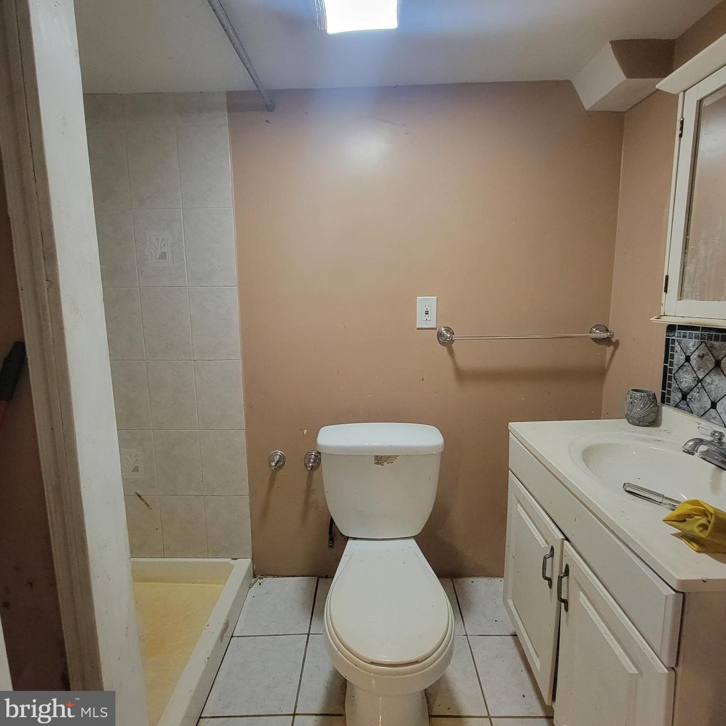 3206 Mary Ave, Baltimore MD 21206-2631 exterior