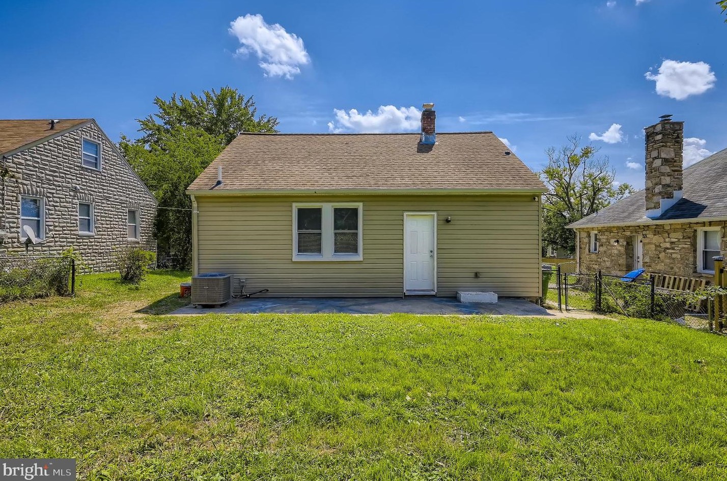 5404 Summerfield Ave, Baltimore MD  21206-4310 exterior