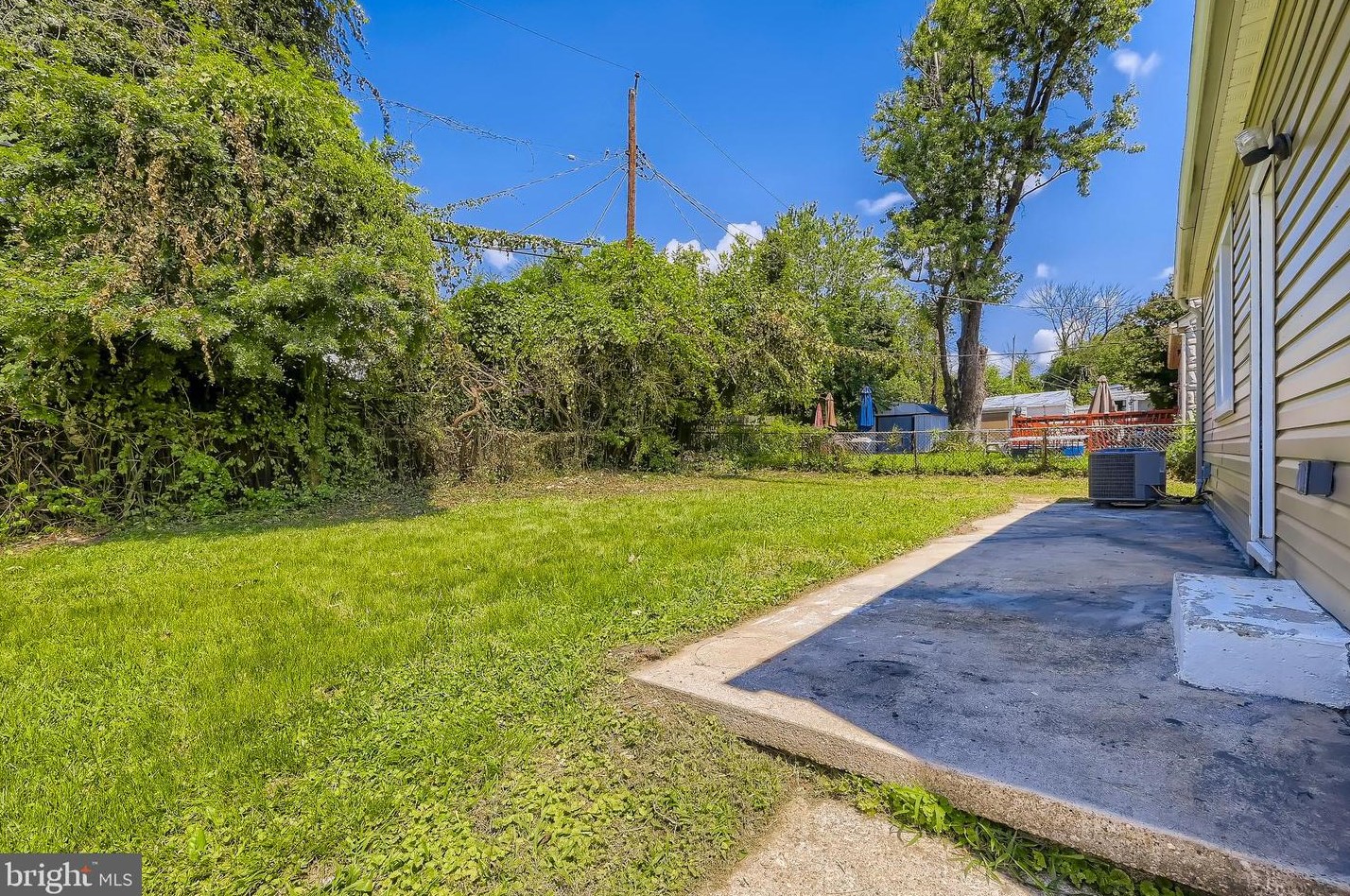 5404 Summerfield Ave, Baltimore MD  21206-4310 exterior