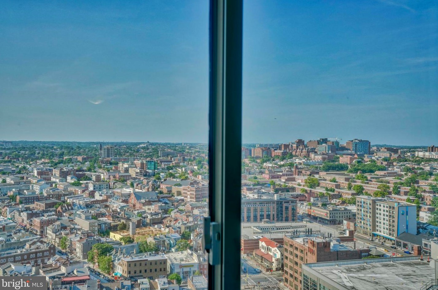 675 President St, Baltimore MD  21202-4507 exterior