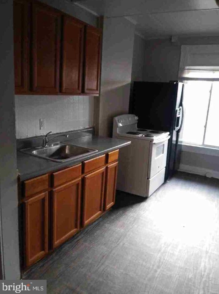 514 Curley St, Baltimore MD  21205-2735 exterior