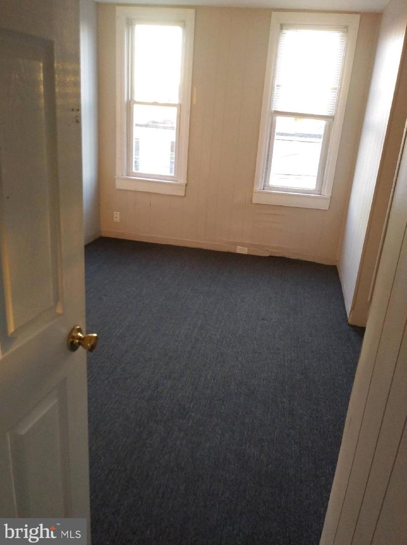 514 Curley St, Baltimore MD  21205-2735 exterior